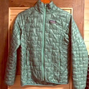 Patagonia MicroPuff jacket in beryl green